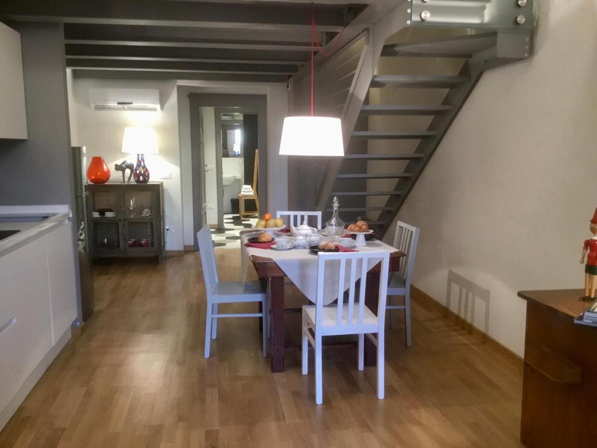 Torre Guinigi Luxury Loft Nel Centro Storico Di Lucca Exterior foto